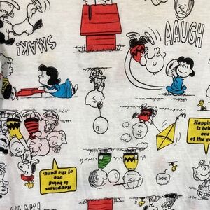 Peanuts AOP Snoopy Charlie Brown White Short Sleeve Shirt Sz XL Juniors